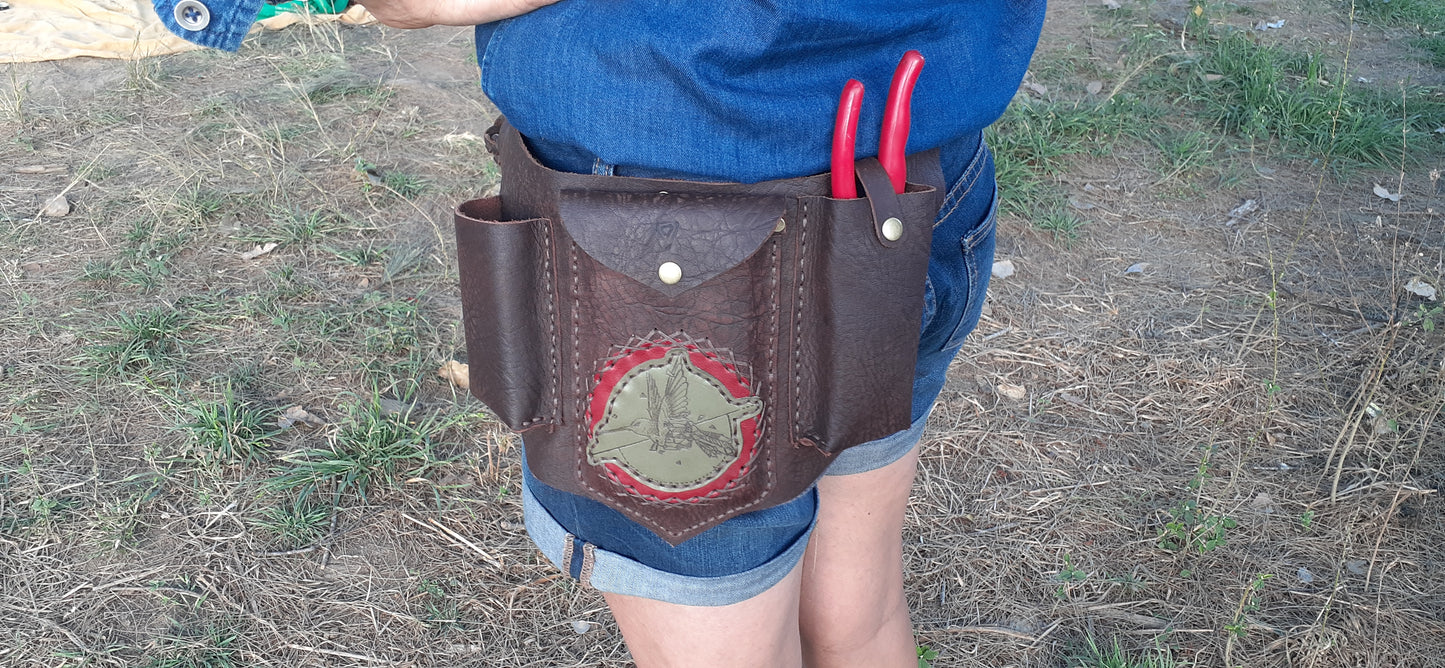 Gardening tool belt