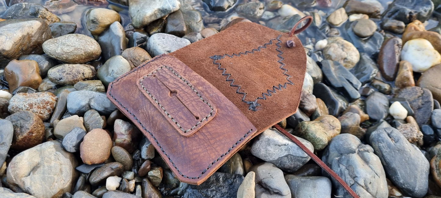 Tobacco pouch