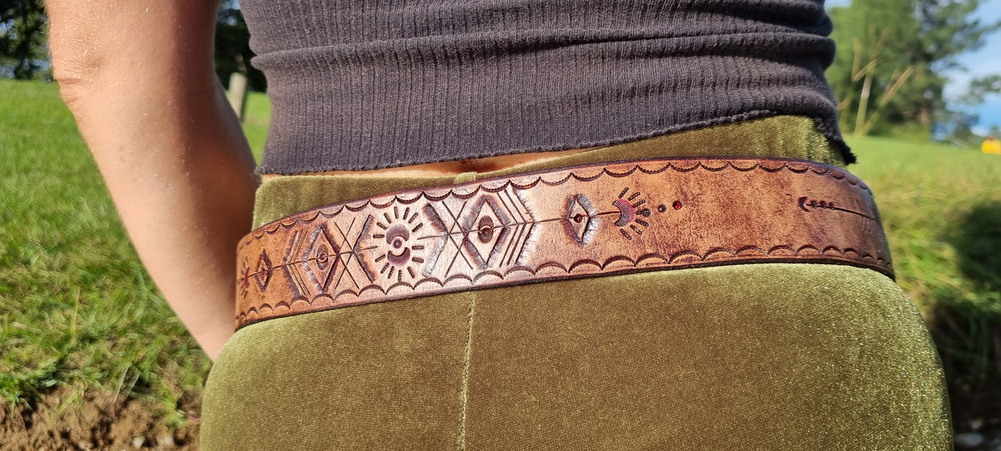 Stamped and carved leather belt