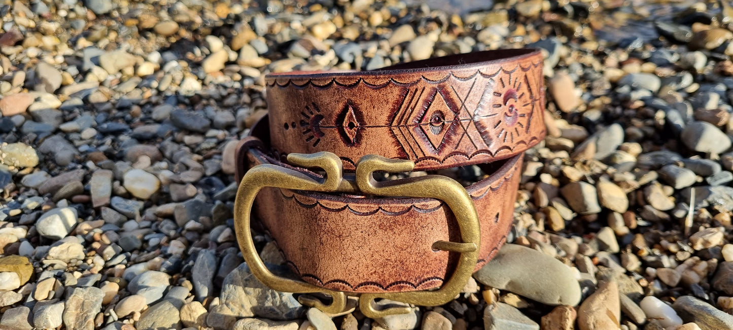 Stamped and carved leather belt