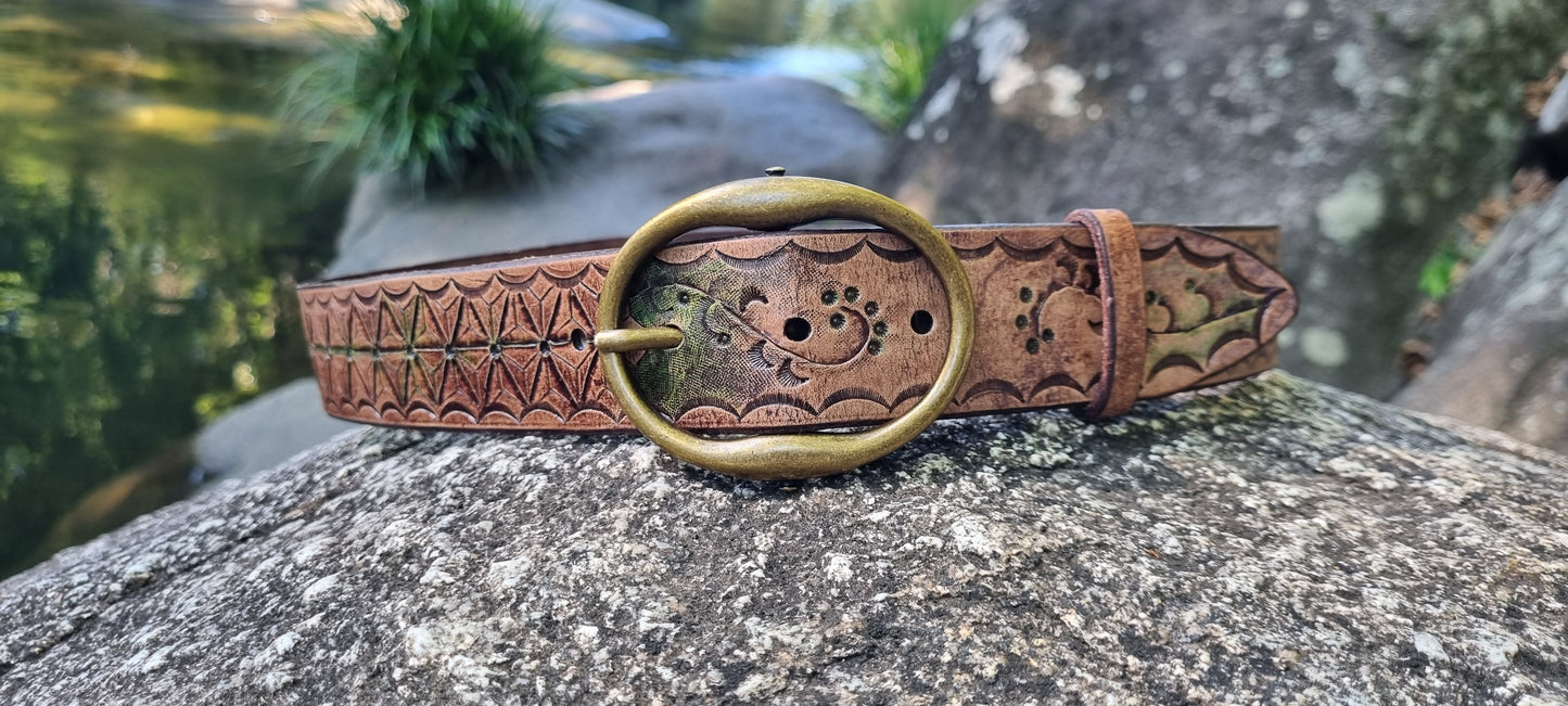 Stamped and carved leather belt