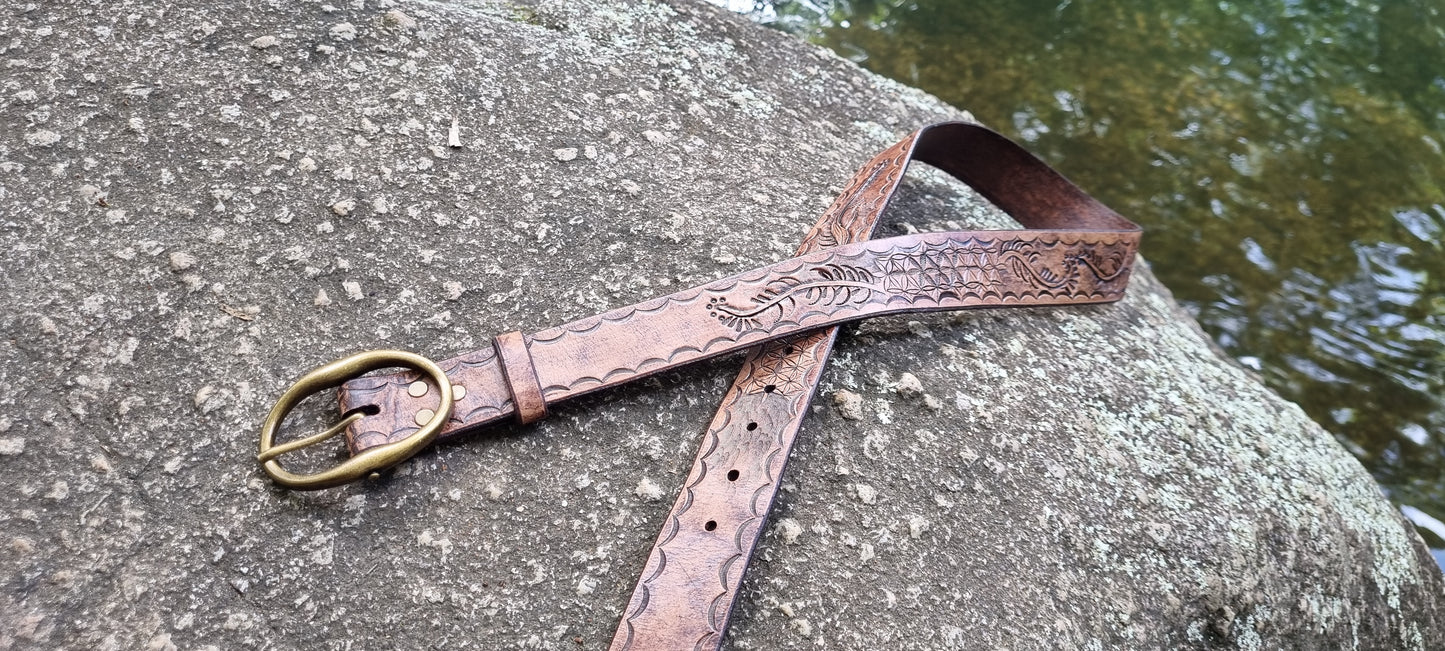 Stamped and carved leather belt