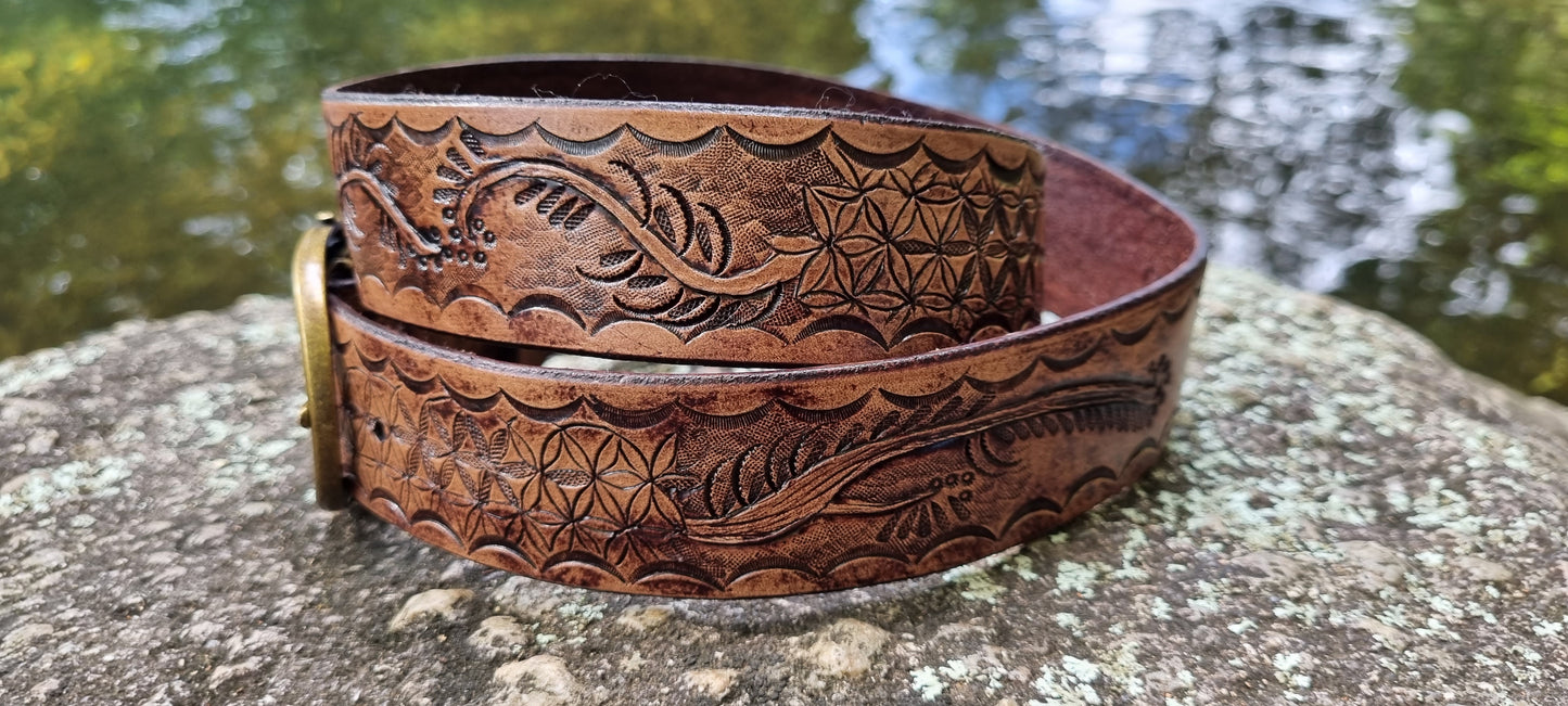 Stamped and carved leather belt