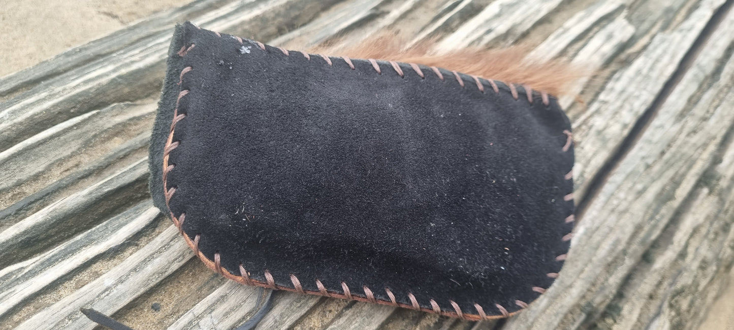 Tobacco pouch