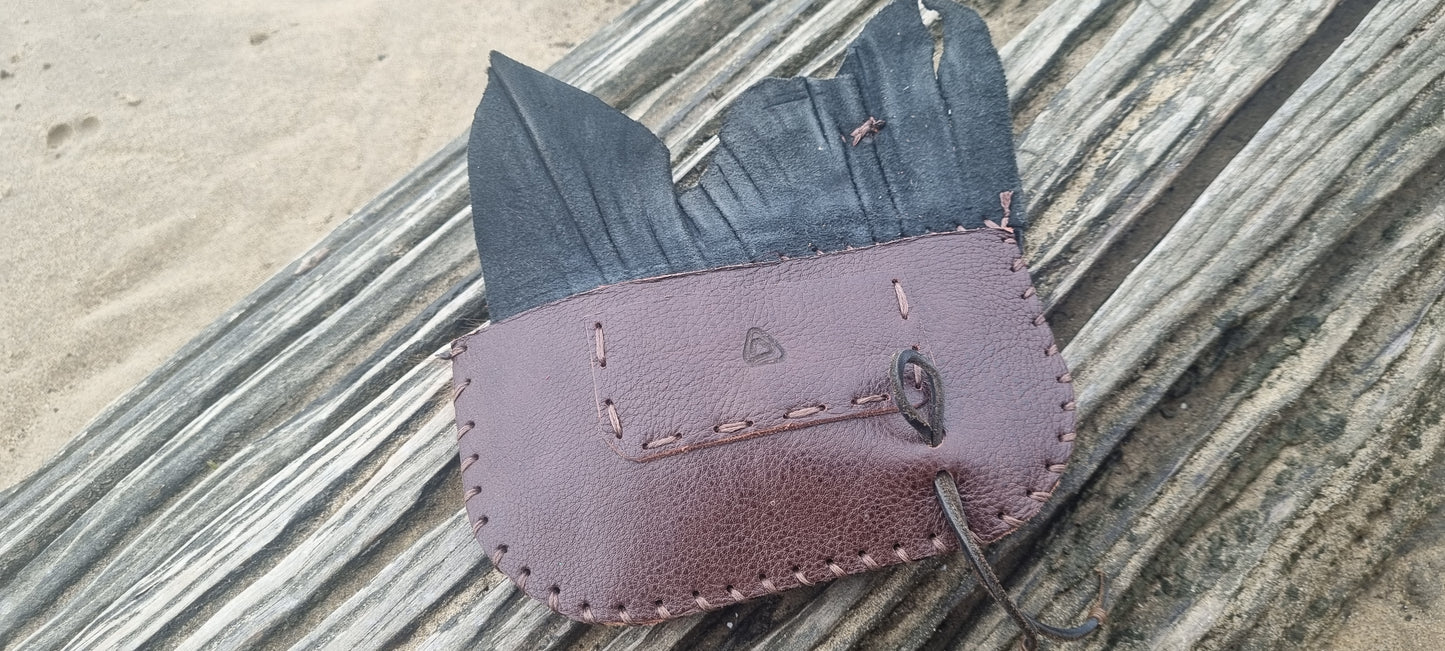 Tobacco pouch