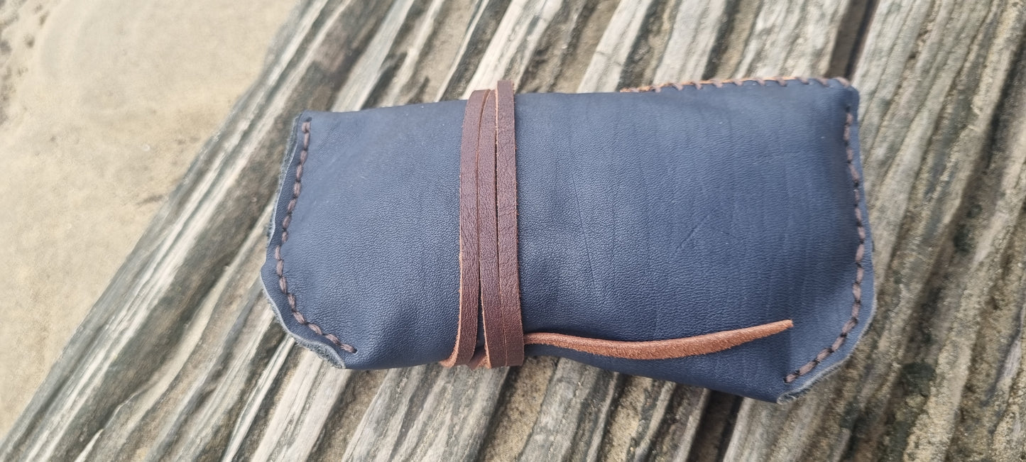 Tobacco pouch