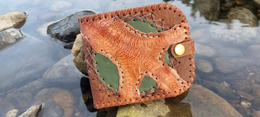 Turkey foot wallet