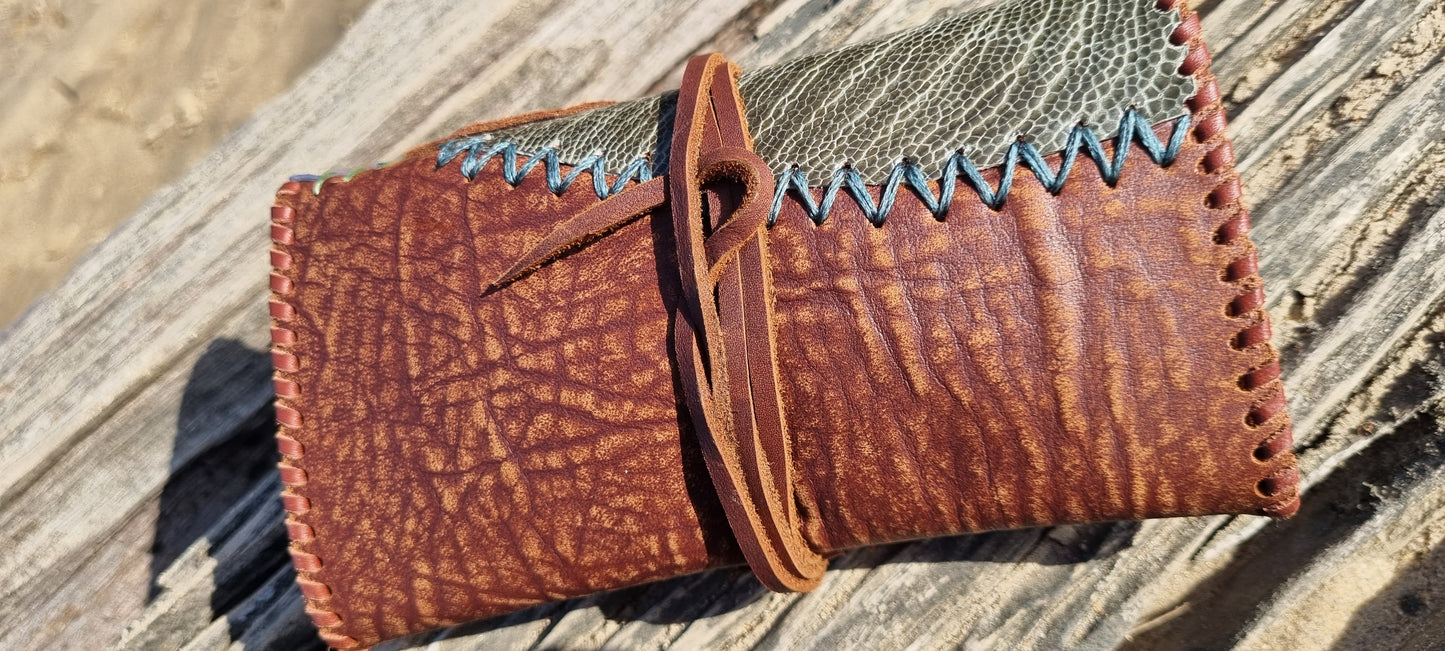 Dragon tobacco pouch