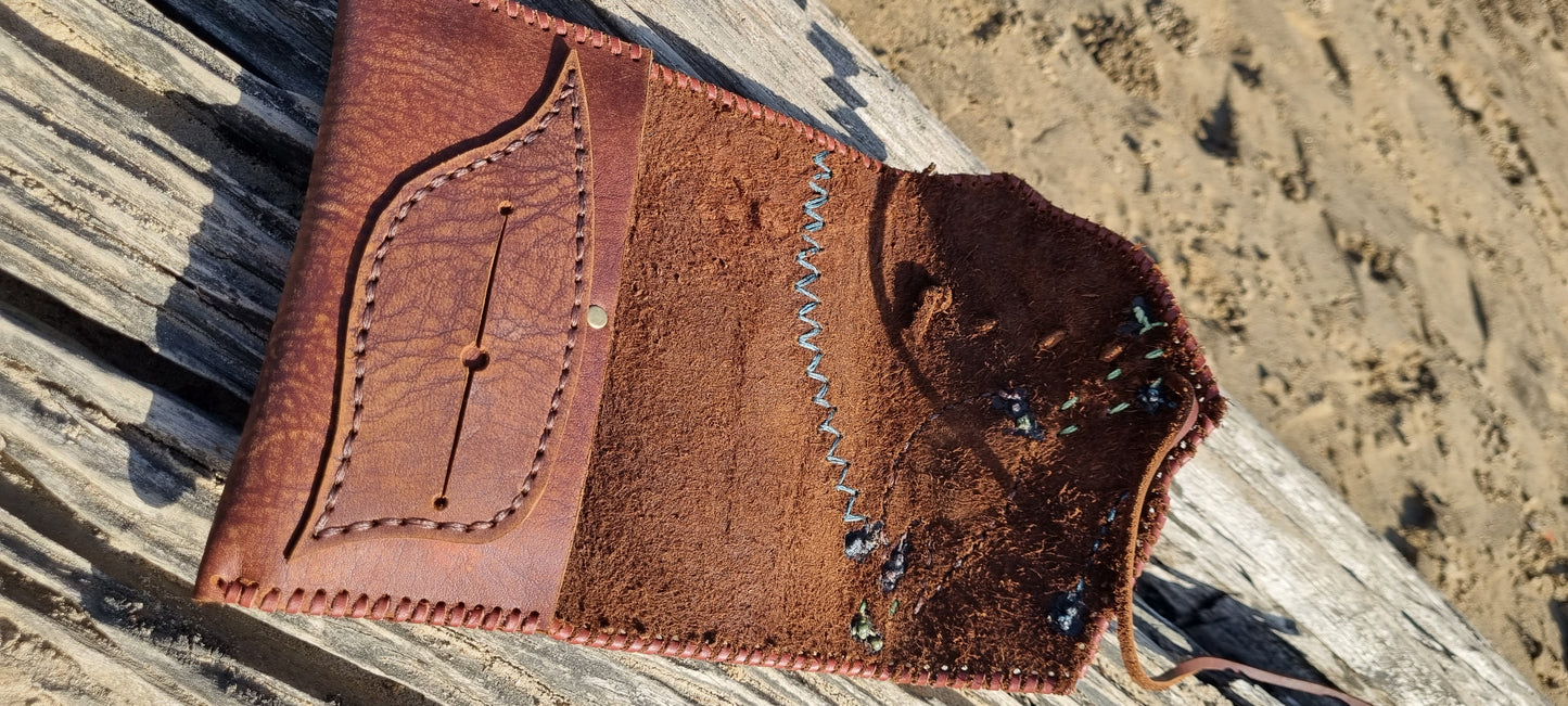 Dragon tobacco pouch