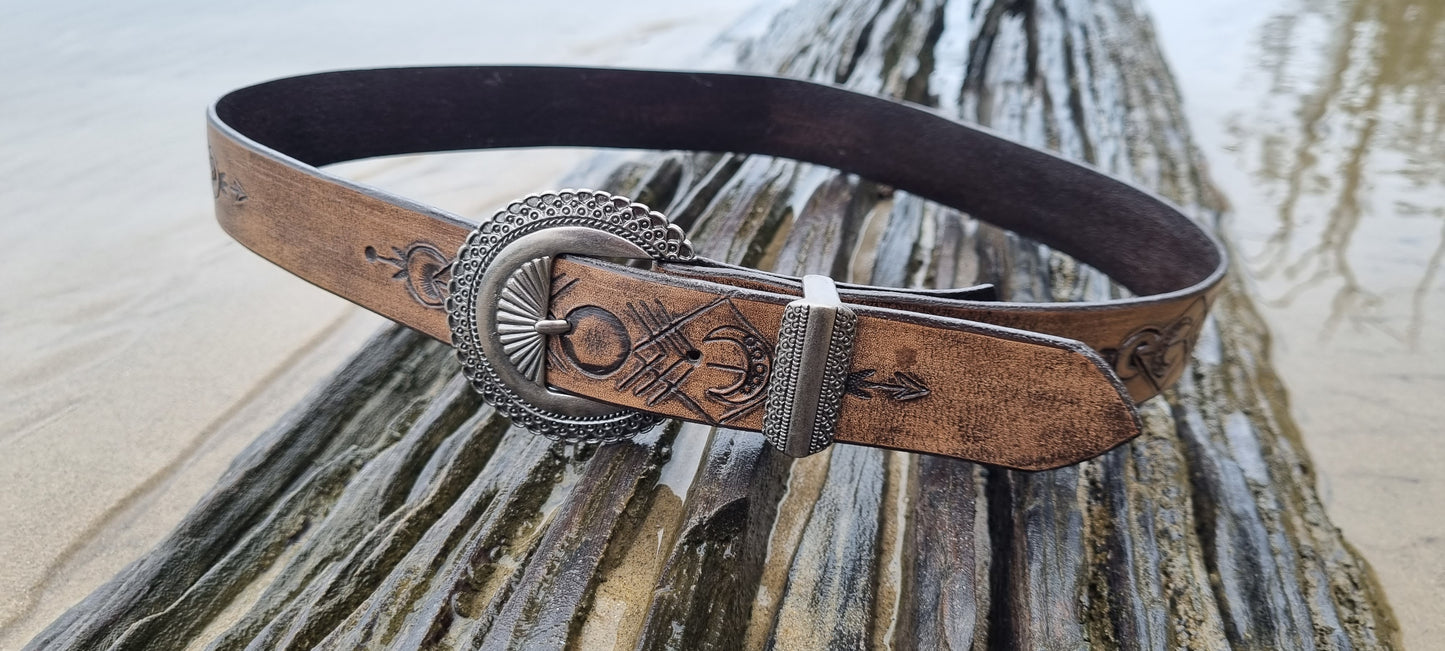 Carved leather belt