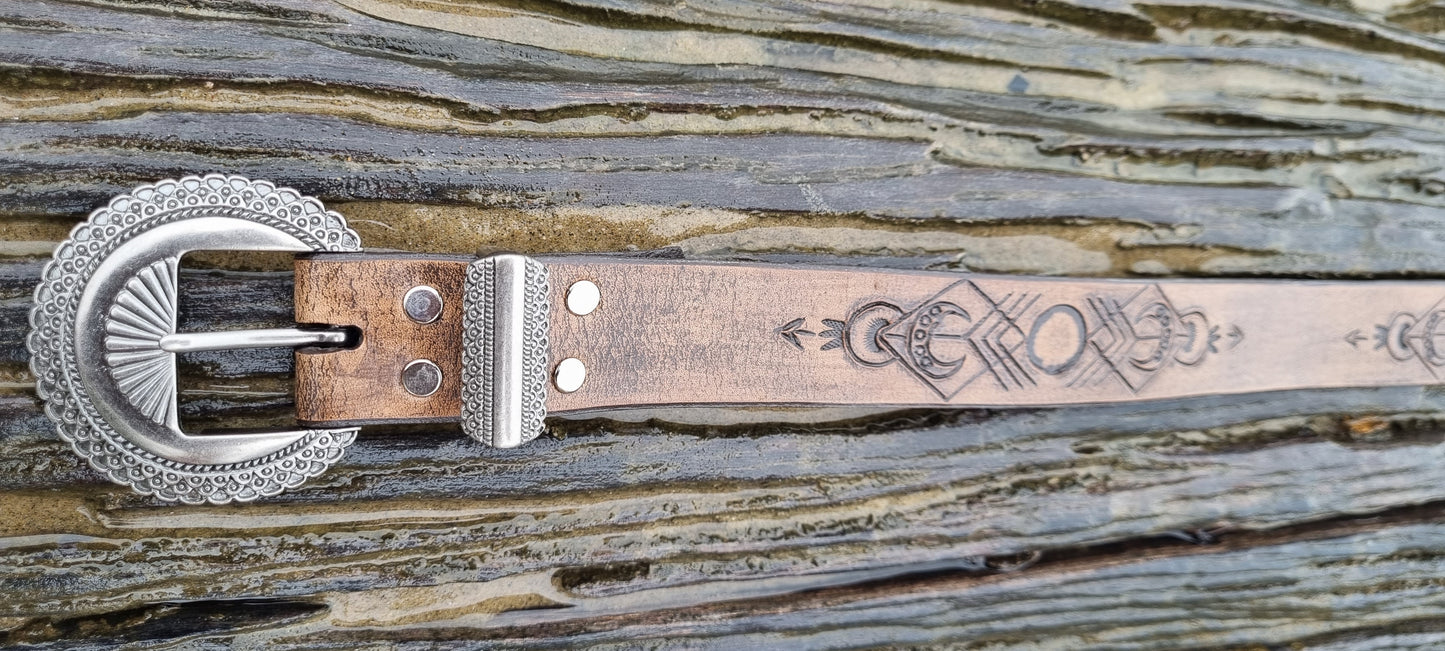 Carved leather belt