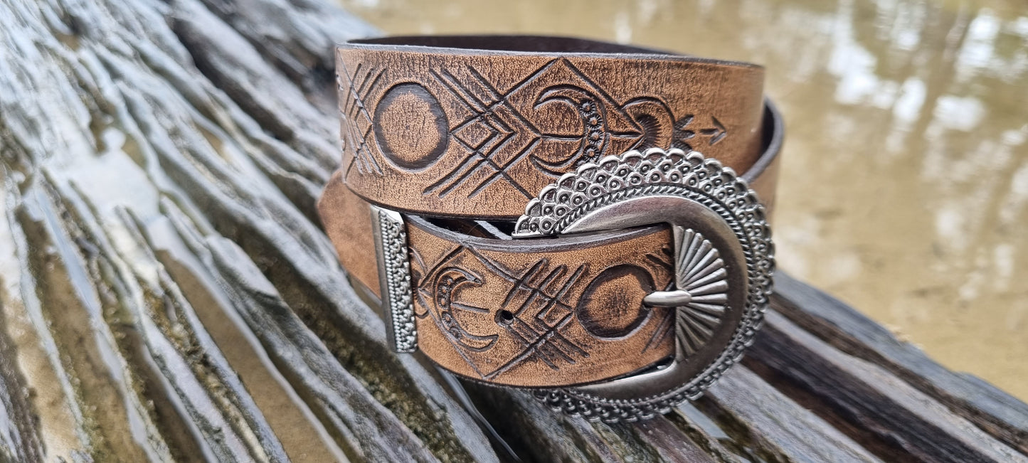 Carved leather belt