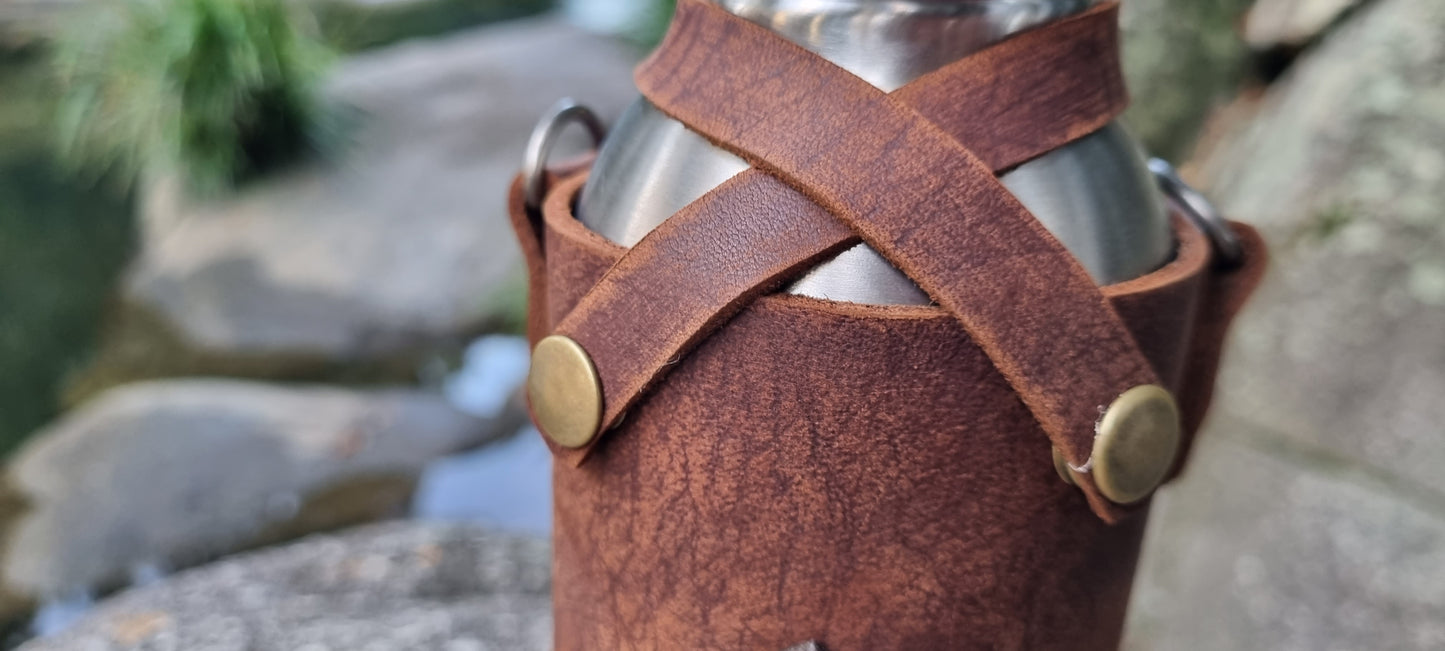 Carved hip bag and matching drink bottle