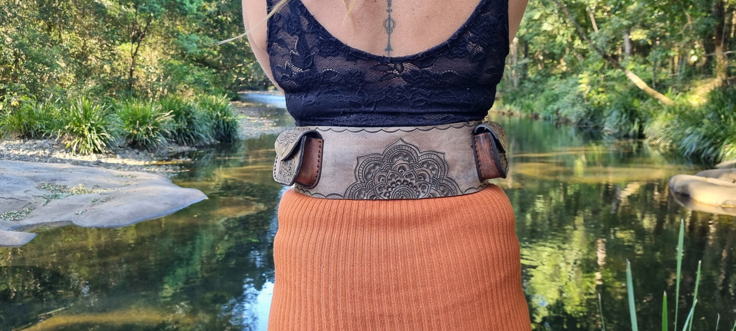 Mandala waist pocket belt