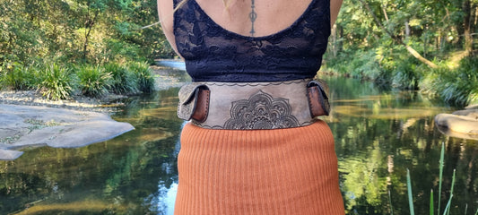 Mandala waist pocket belt