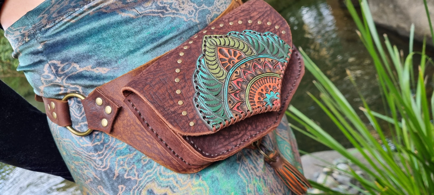 Carved hip bag