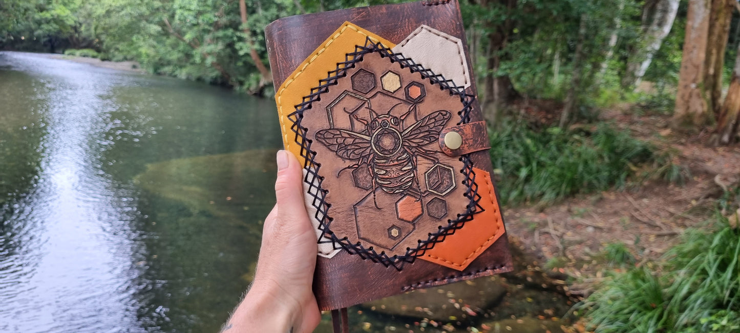 Carved Bee book cover