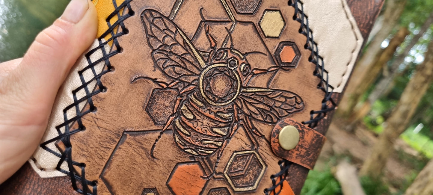 Carved Bee book cover