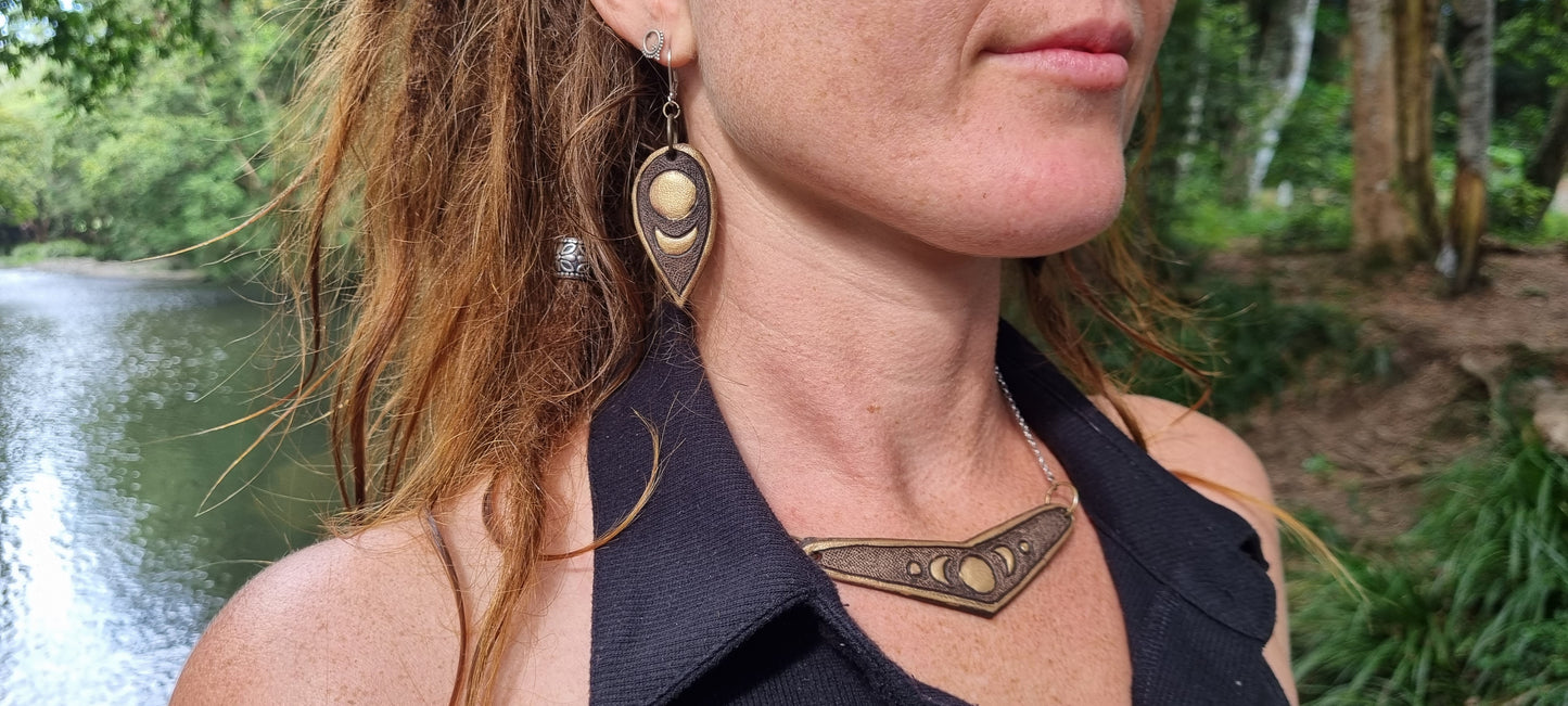 Moon leather earrings