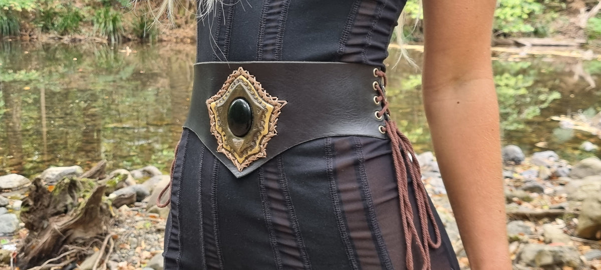 Black Obsidian Waist Belt